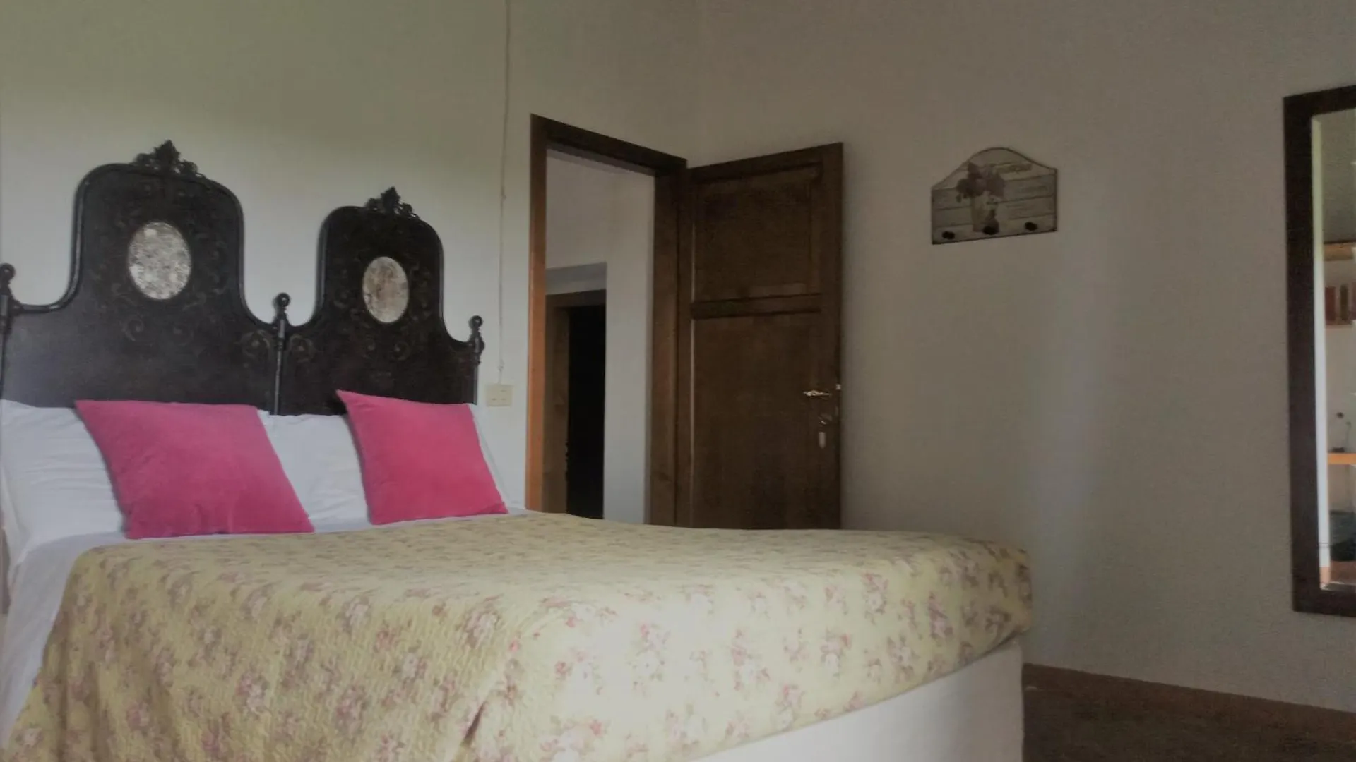 Bed & Breakfast Bed and Breakfast Un Giardino Nel Tufo Pitigliano